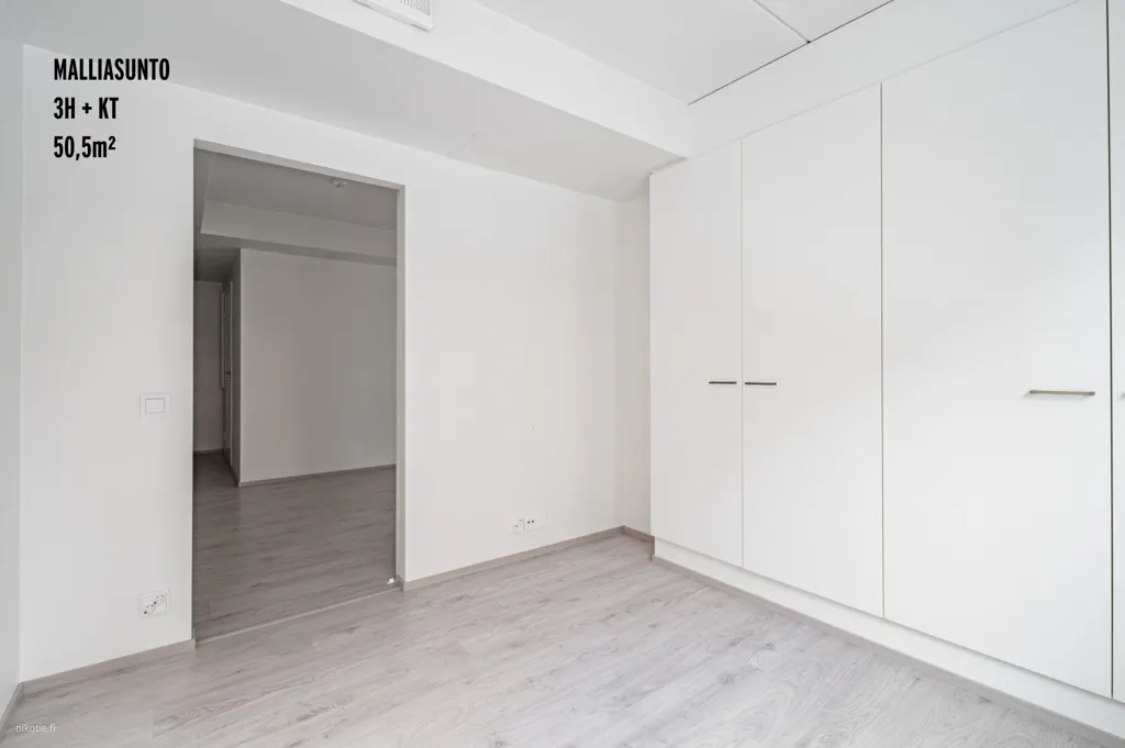 Magamistoad - Modern Studio with Balcony in Vantaa