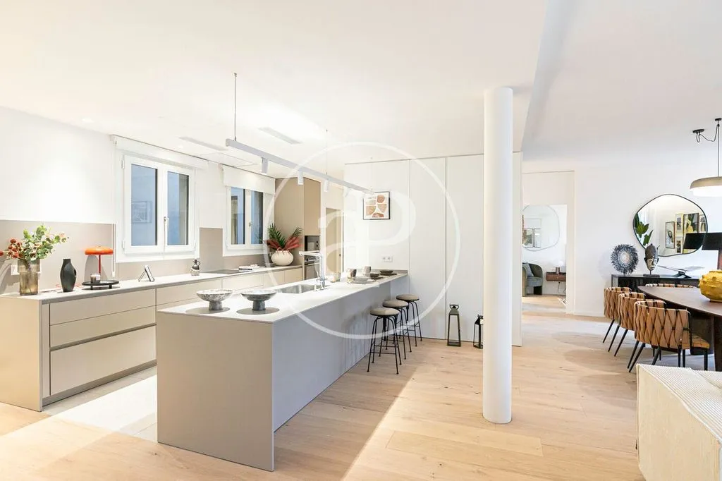 Cucina - Luxury 2-Bedroom Apartment in Eixample, Barcelona