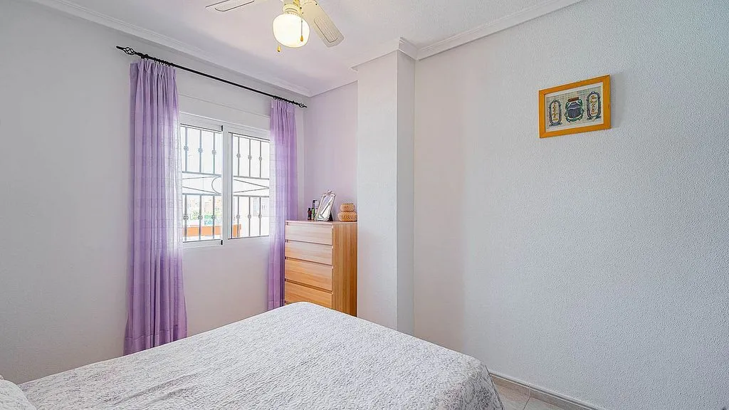 Chambres - Ground Floor Apartment with Pool in Orihuela Costa