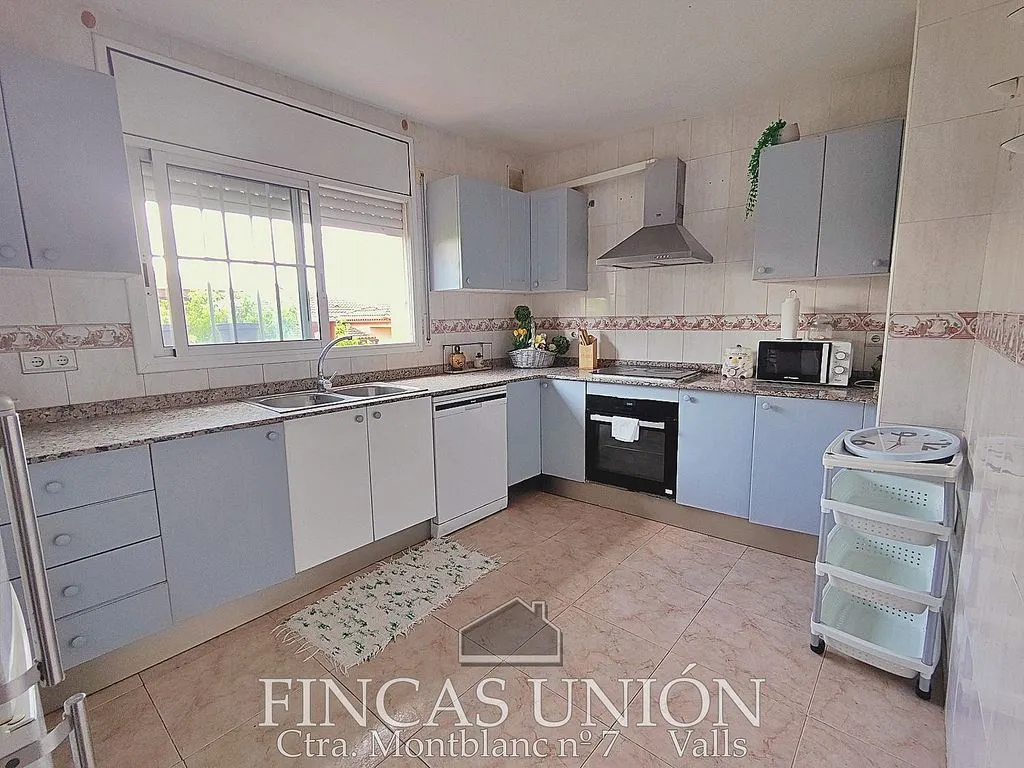 Cucina - Duplex with Terrace and Garden in Valls