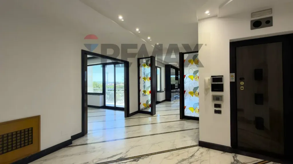 Esik - Luxury Penthouse with Vesuvio View in Villaricca