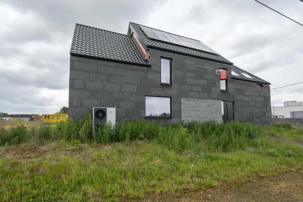 Välivaade - House with Pool in Diest