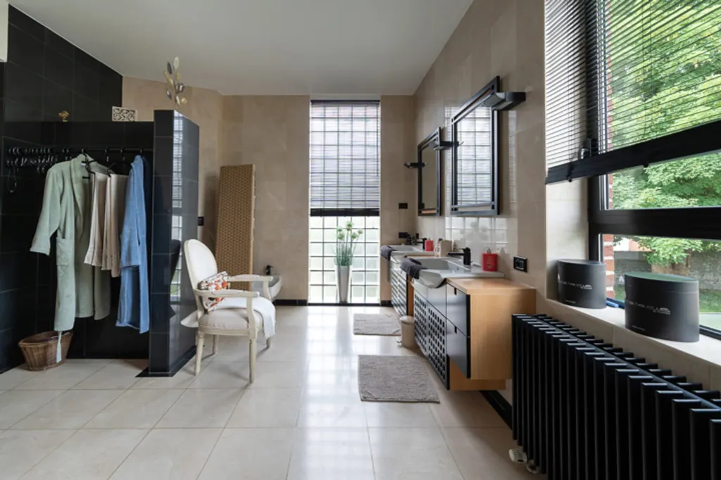 Vannitoad - Elegant Villa with Pool in Nivelles