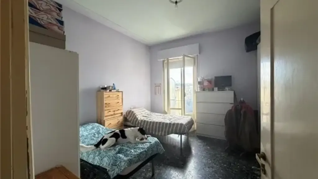 Bedrooms - Panoramic Apartment with Balcony in Florence