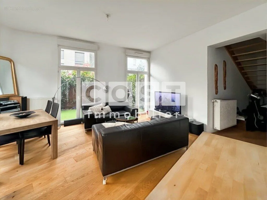 Séjour - Duplex 4 pièces avec Terrasse à Asnières-sur-Seine
