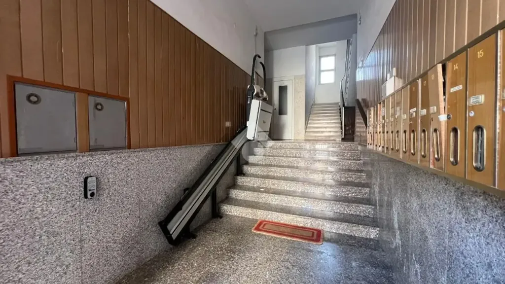 Esik - Student-Friendly Flat with Balconies in Sassari
