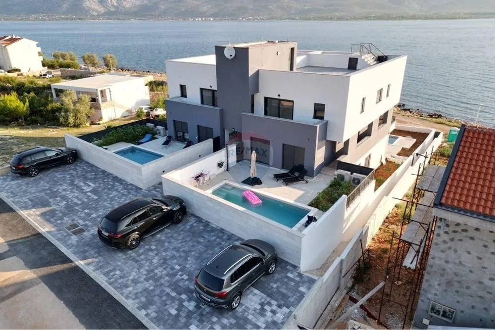 Esterno - Luxury Penthouse with Sea View in Vinjerac