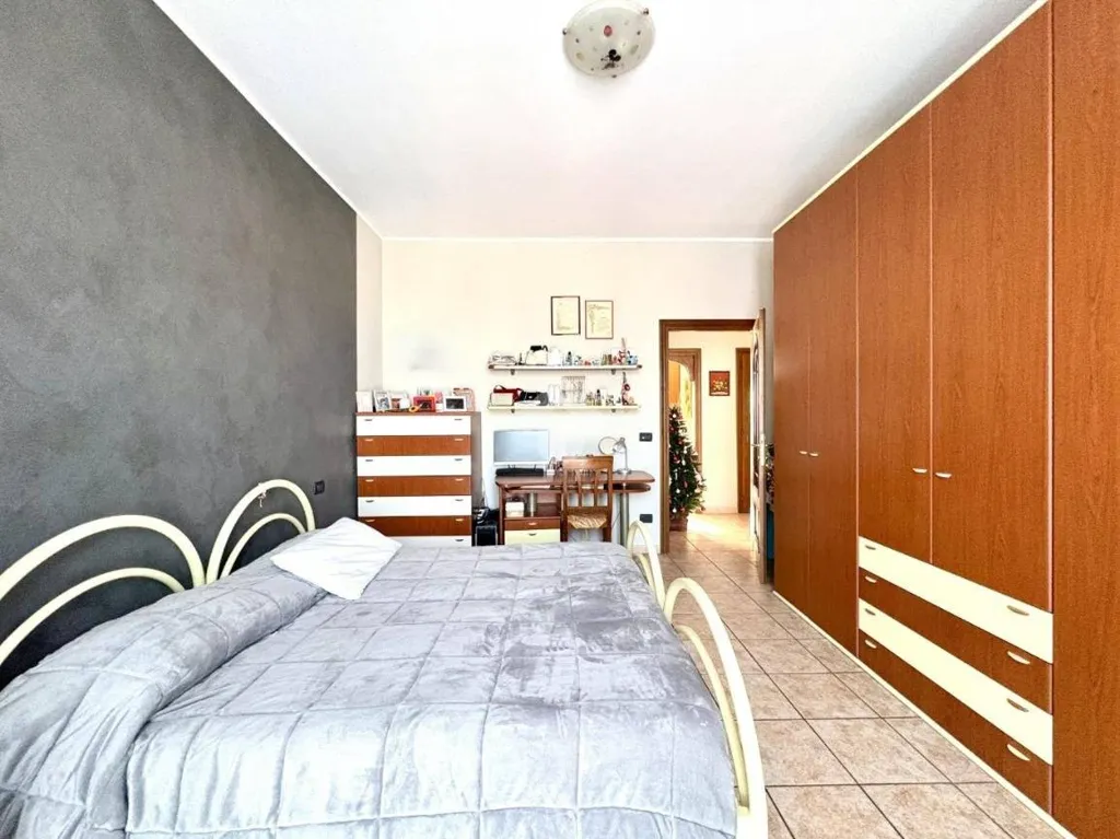 Magamistoad - Apartment with Balcony and Terrace in La Loggia