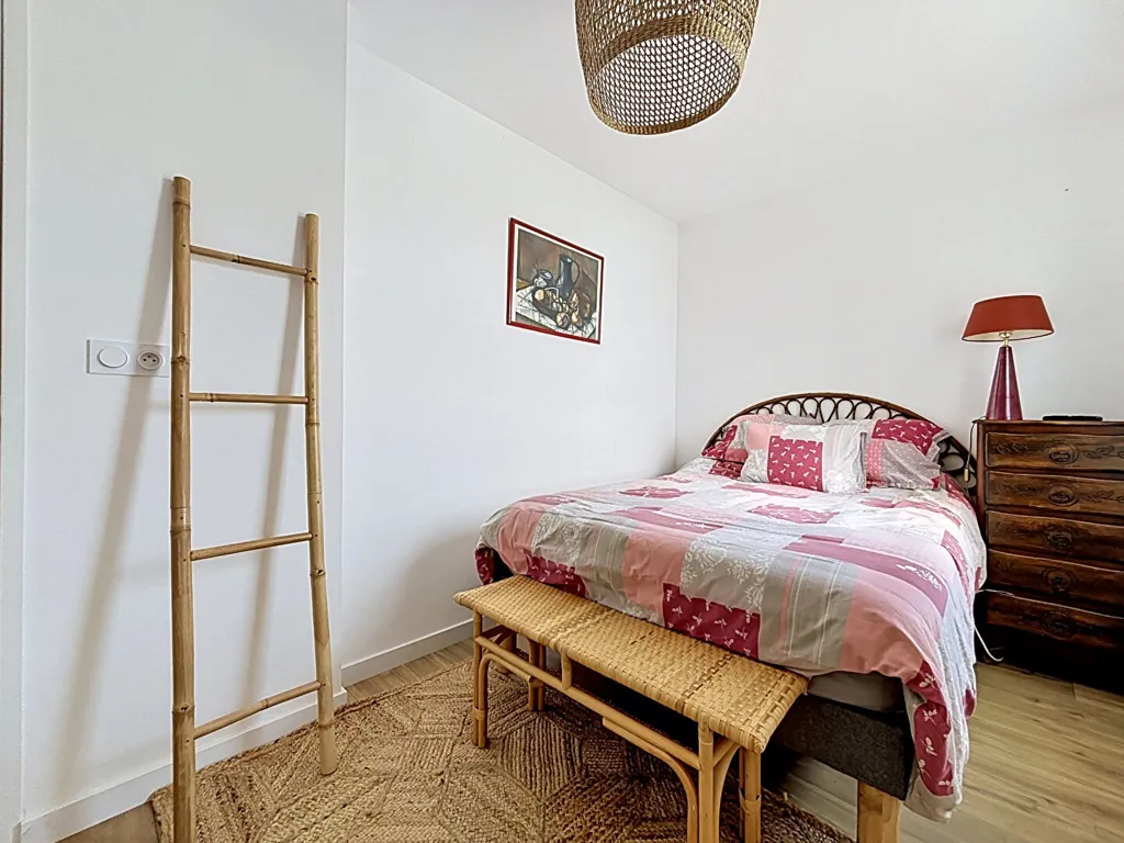 Chambres - Appartement PMR 3 Pièces au Centre de Plougonvelin