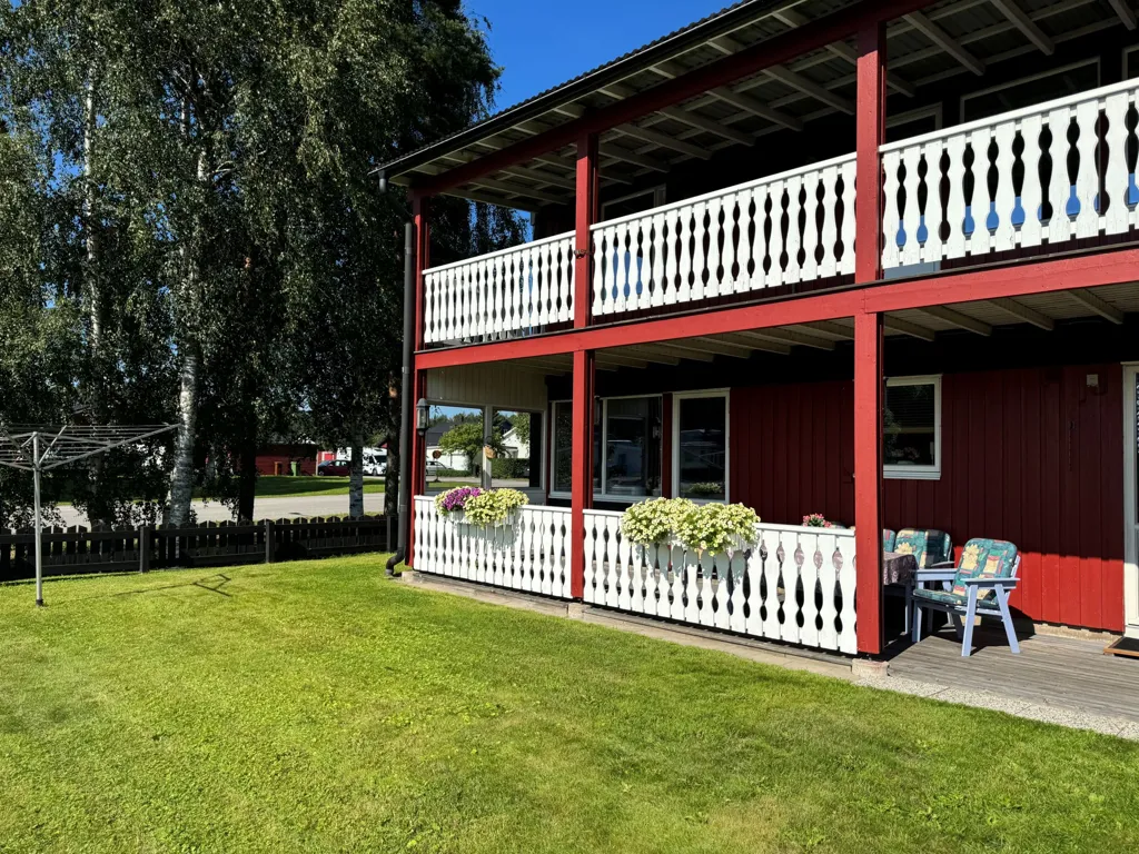 Terrasse - Villa with South/West Terrace in Hertsön