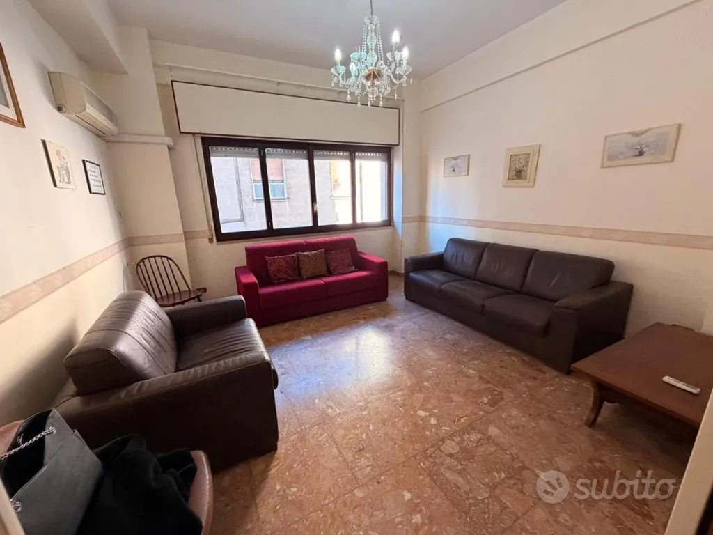 Living Room - Apartment with Private Courtyard in City Centre