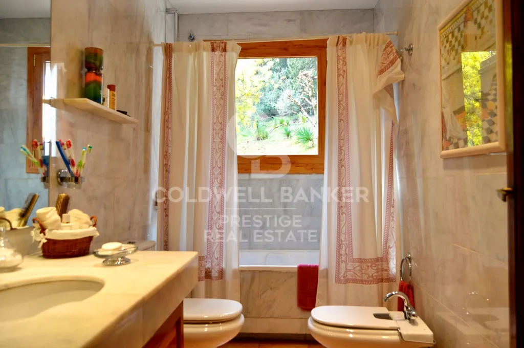 Bagni - Luxury Farmhouse with Pool in Castellví de Rosanes