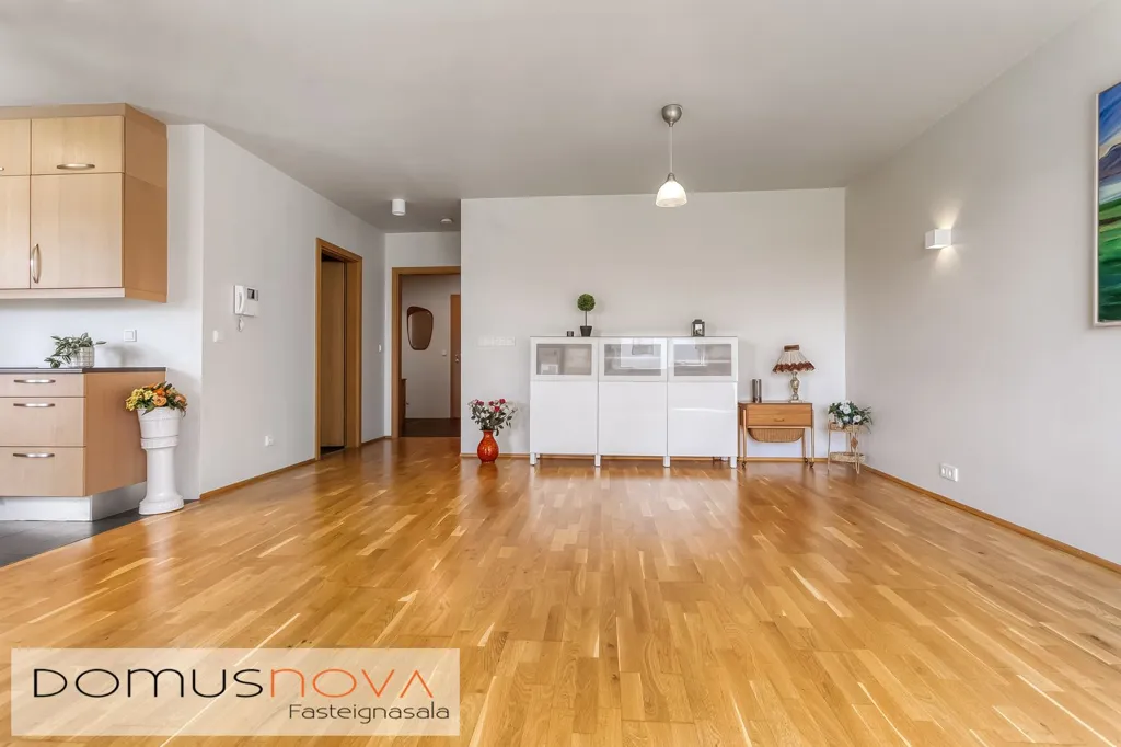 Séjour - Two-Bedroom Apartment with Balcony in Akranes