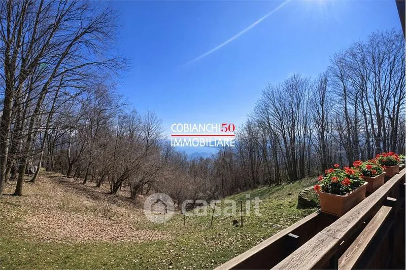 Jardin - Chalet with Lake View in Caprezzo