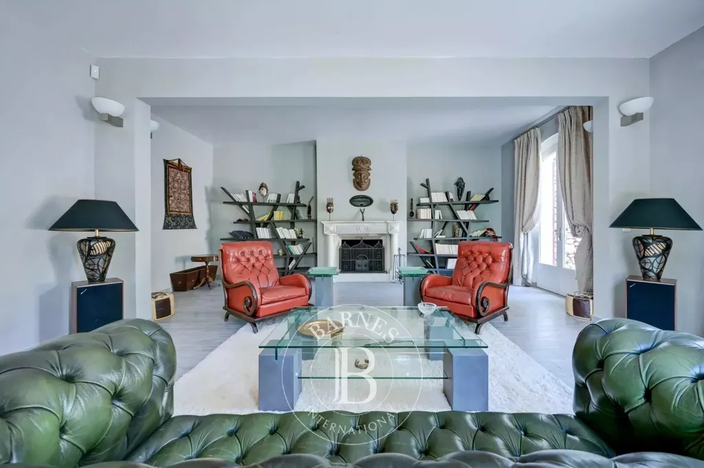Living Room - Bastide with Panoramic View in Aix-en-Provence