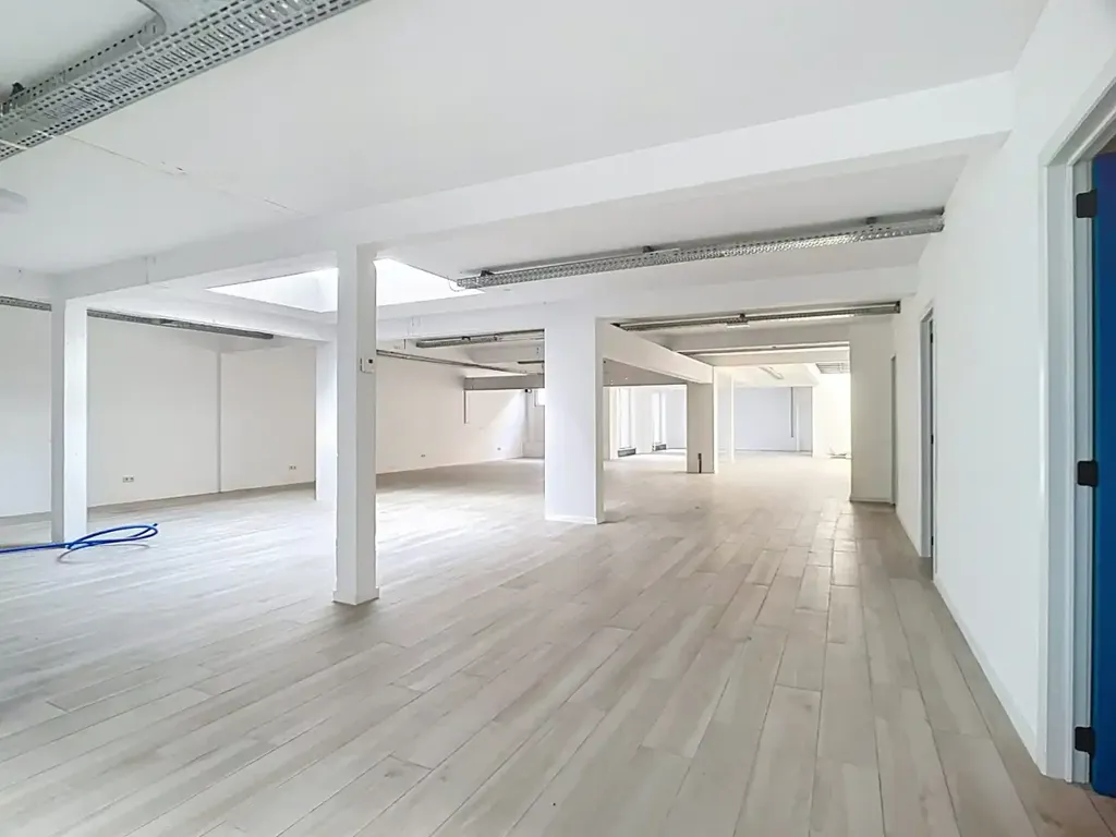 Commercial property in Antwerpen