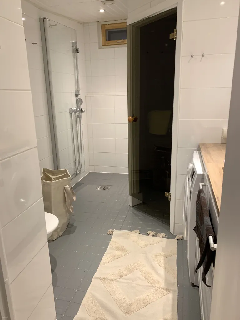 Salles de bain - Apartment with French Balcony in Espoo Westend