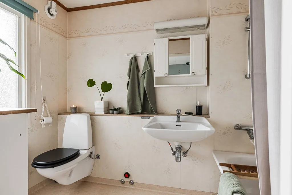 Bagni - Semi-Detached Villa with Garden in Bodafors