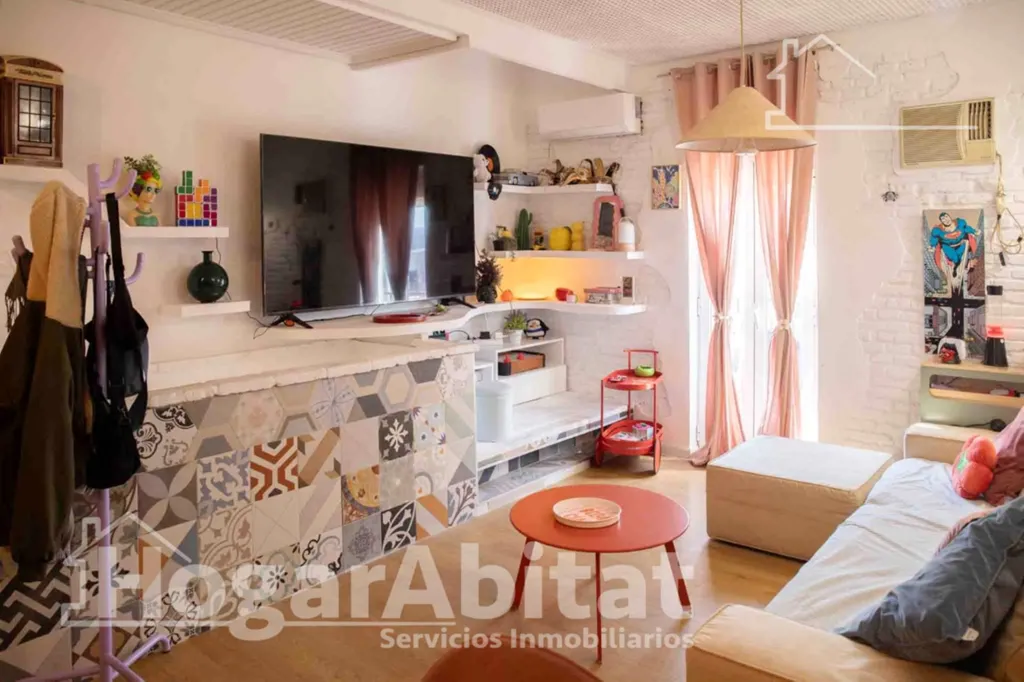 Elutuba - House with Large Terrace in Manises