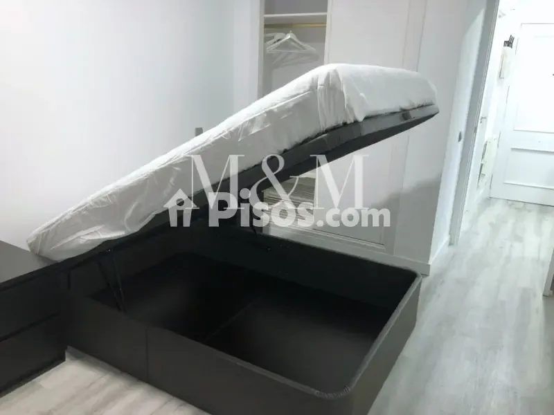 Chambres - Modern Studio Flat in Villanueva de la Cañada Centre