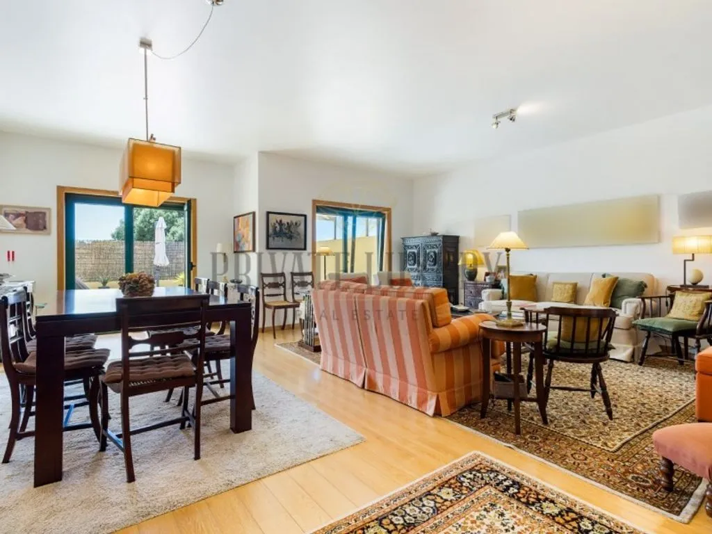 Living Room - Luxury Semidetached House with Pool in Cascais