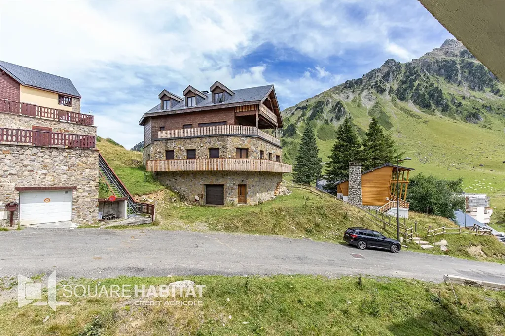 Exterior - 2-Bed Apartment with Balcony in La Mongie