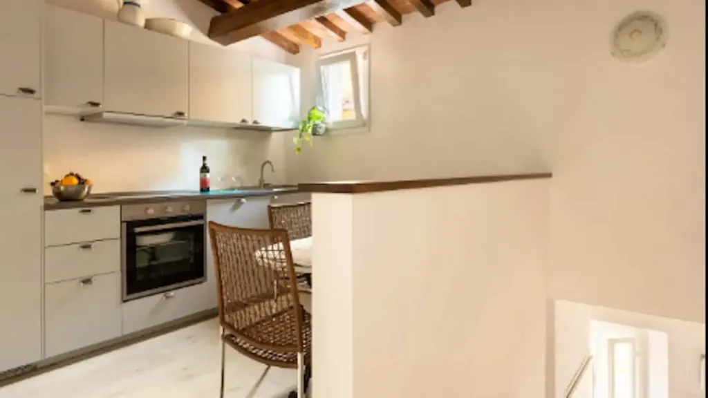 Kitchen - 1-Bedroom Apartment with Terrace in Florence