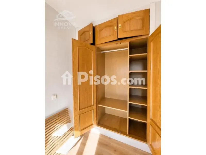 Pièces - Modernised Apartment with Balconies in La Lastrilla