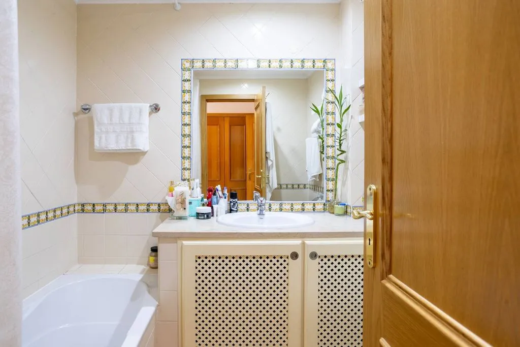 Salles de bain - Luxury Flat with Golf Course Views in Vilamoura