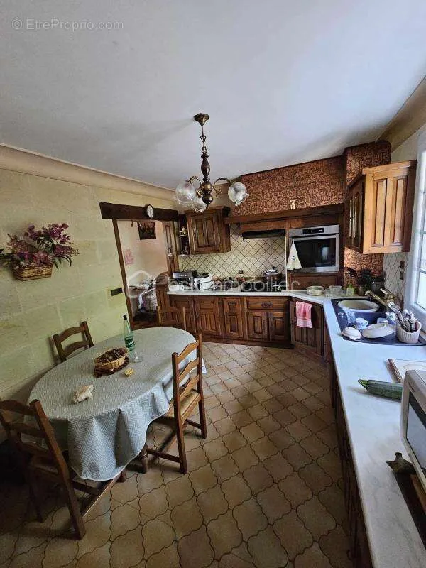 Cucina - Charming House with Garden in Coutras