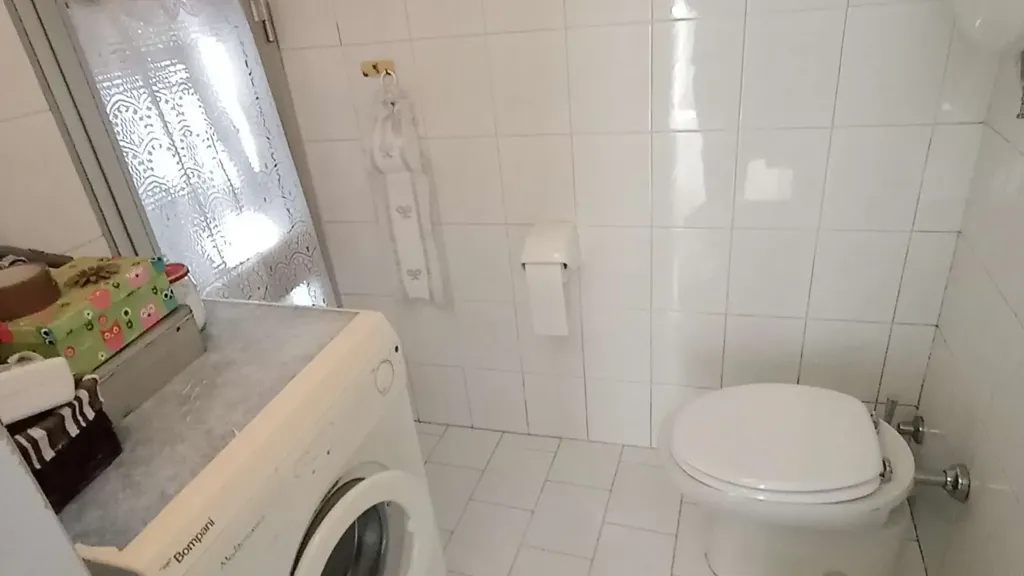 Bagni - Rustic Triplex with Lake View in Magione