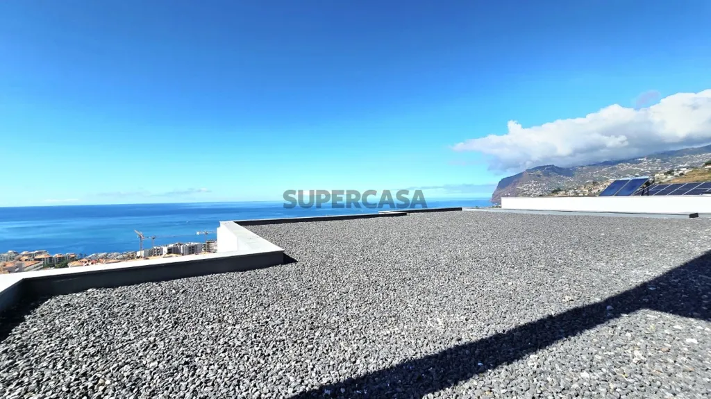 Terrasse - Contemporary House with Sea View in Ajuda