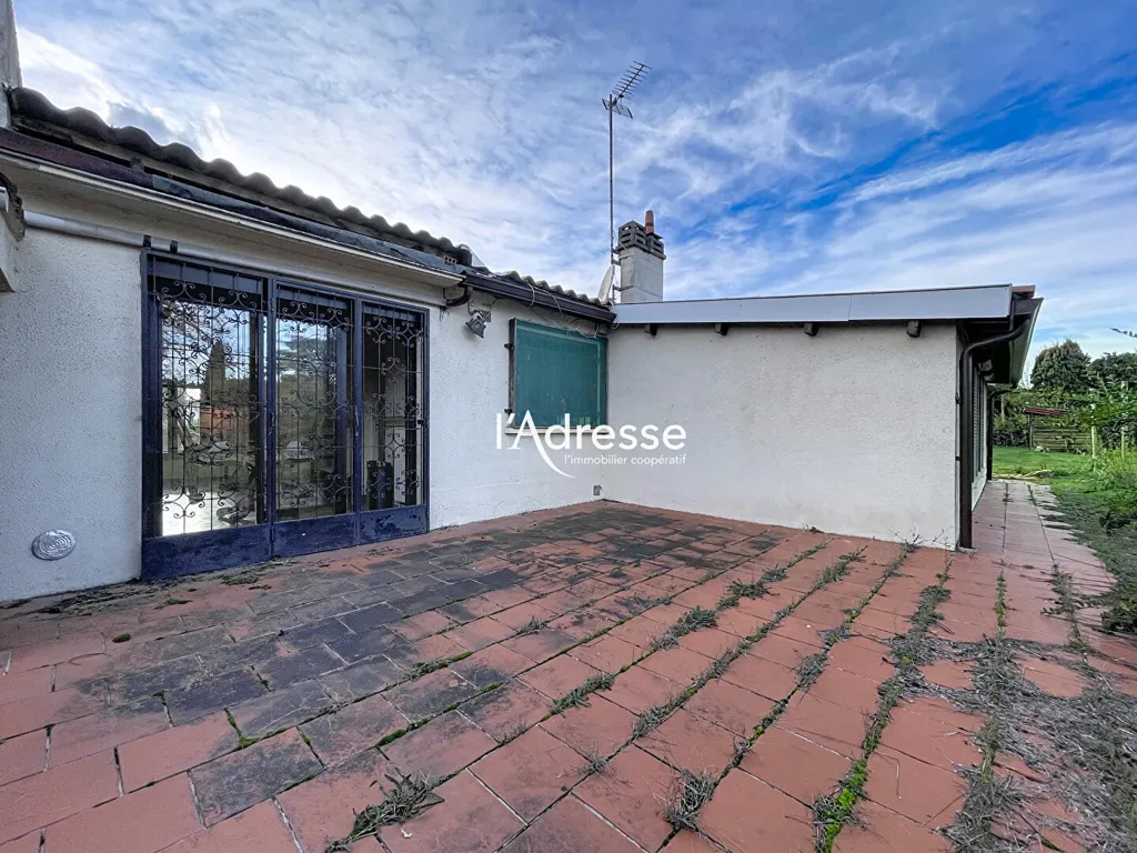 Terrass - Renovatable House with Large Garden in Cugnaux