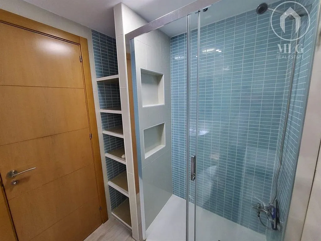 Vannitoad - Furnished Flat with East View in Perchel Sur