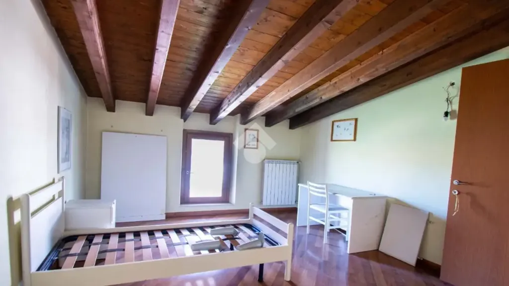 Chambres - Two-Level Apartment with Balcony in Manerba del Garda