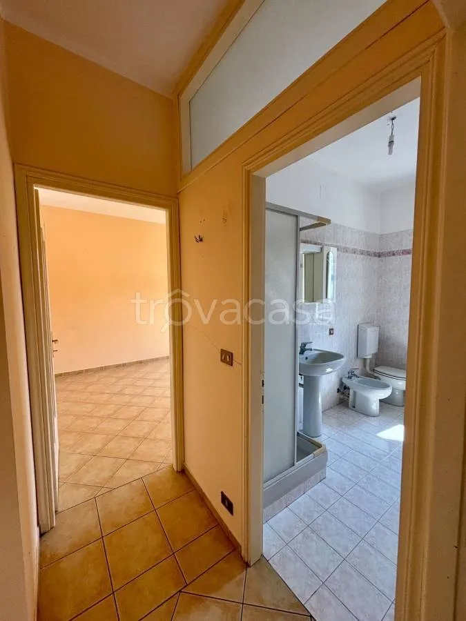 Entrée - Modernised 2-Bed Flat with Balcony in Pinerolo