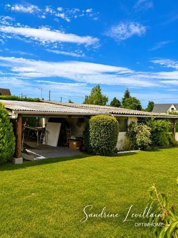 Aed - Spacious Detached House with Garden in Beaumont-le-Roger