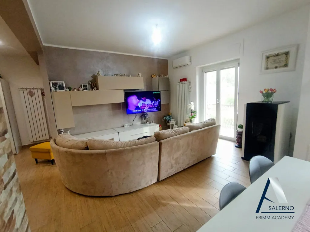 Séjour - Apartment with Terrace in Baronissi