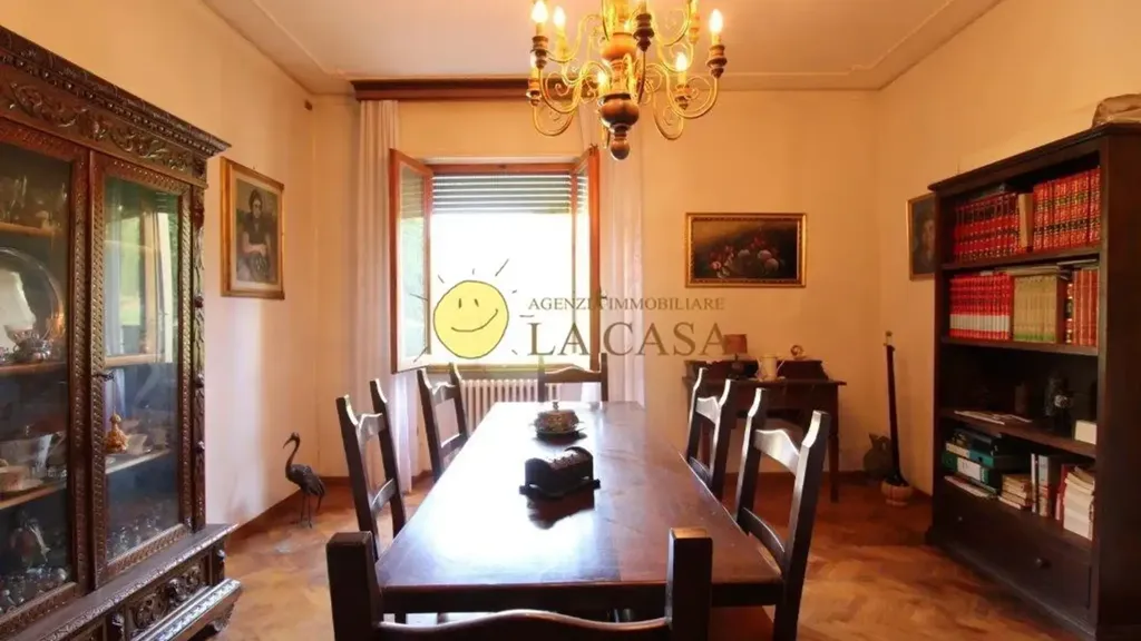 4-room apartment in IT