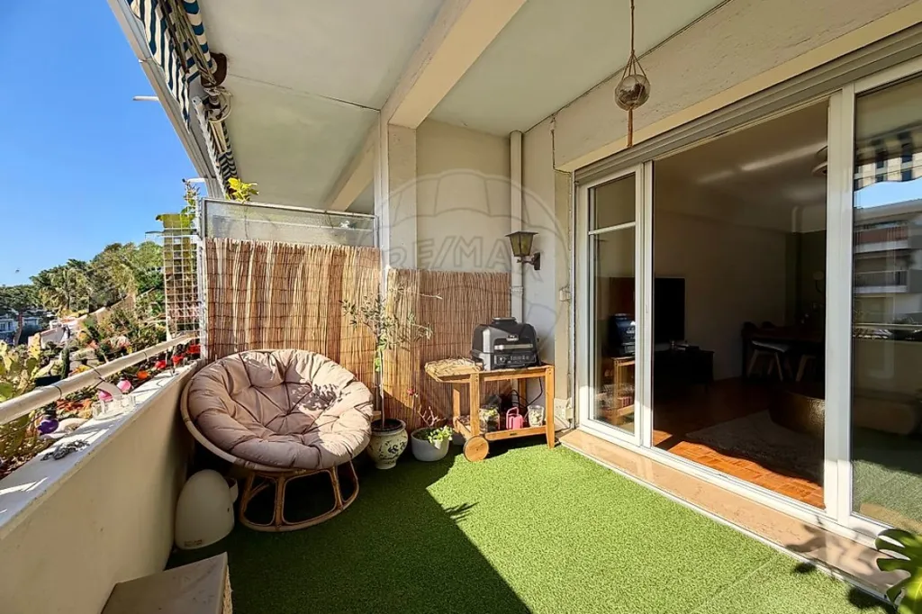 Balcone - 3-Bedroom Apartment with Sea View in Nice