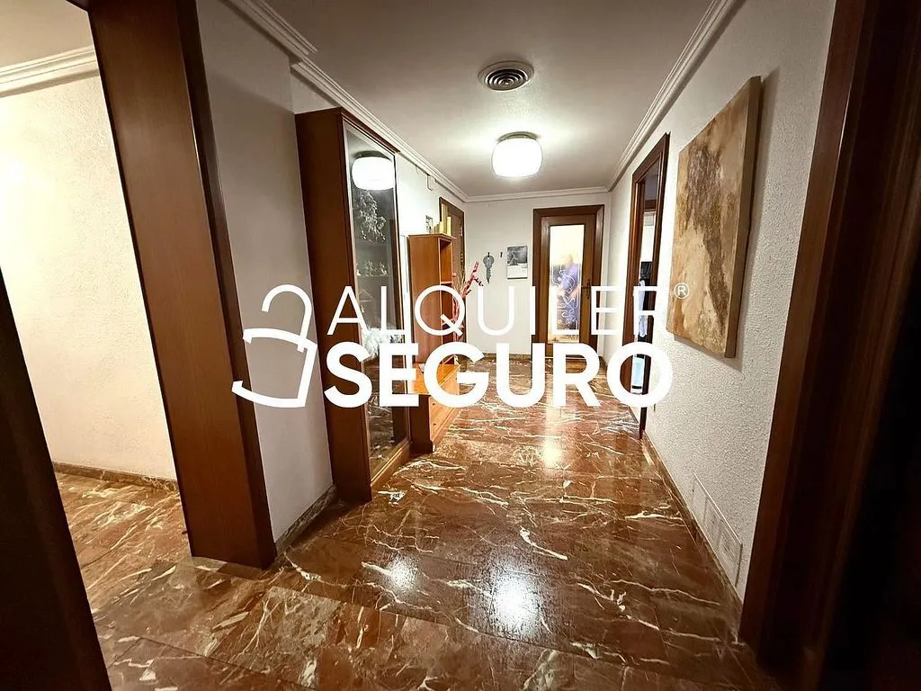 Entrée - Bright Apartment with Terrace in Elda