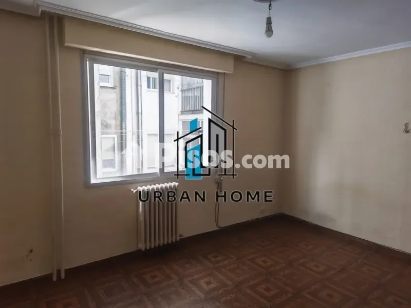 Toad - Apartment with Terrace in San Claudio, León