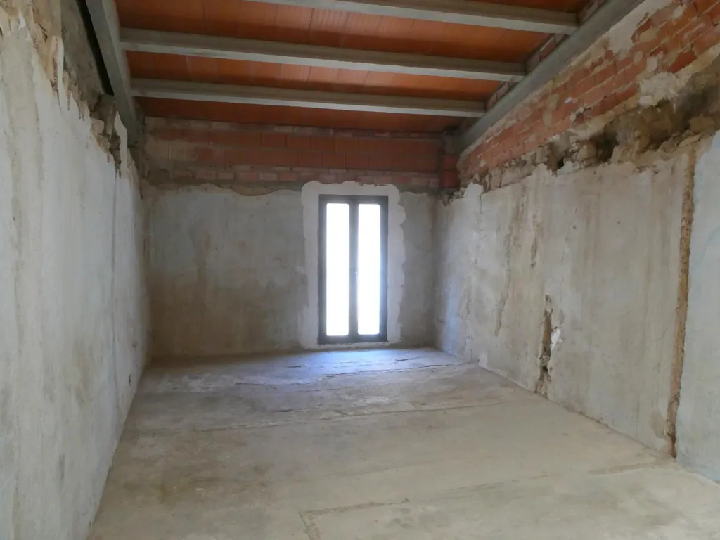 Toad - Charming House with Countryside Views in Maella