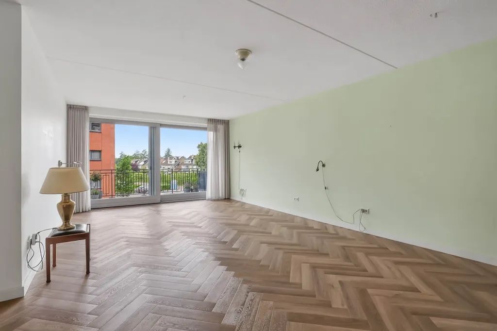 Séjour - Modern Apartment with Balcony in Zevenhuizen