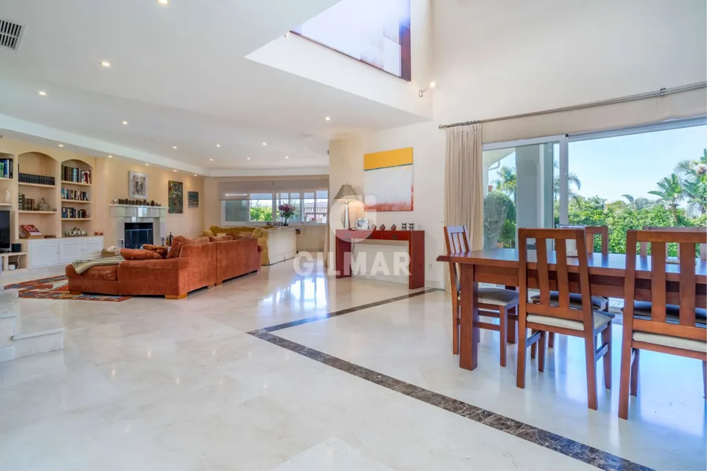 Söögituba - Luxury Villa with Sea View in Benahavís