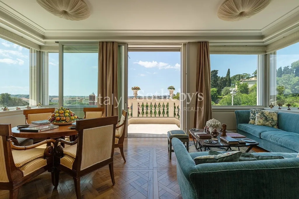 Elutuba - Residence with Panoramic Terraces in Parioli