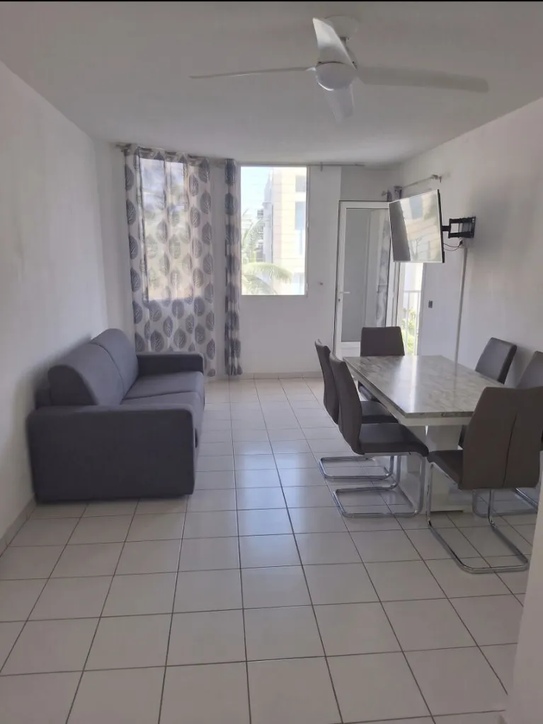 Soggiorno - 2-Bedroom Apartment with Balcony in Sainte-Luce