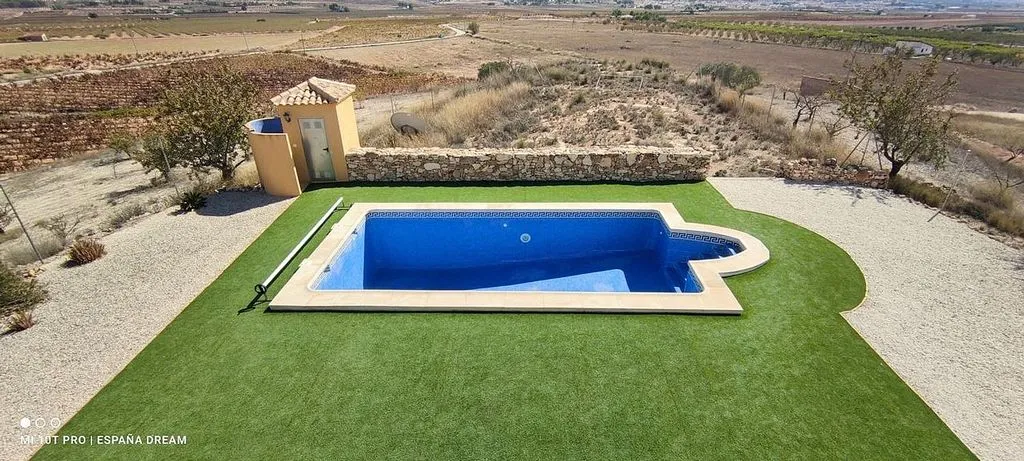 pool_area