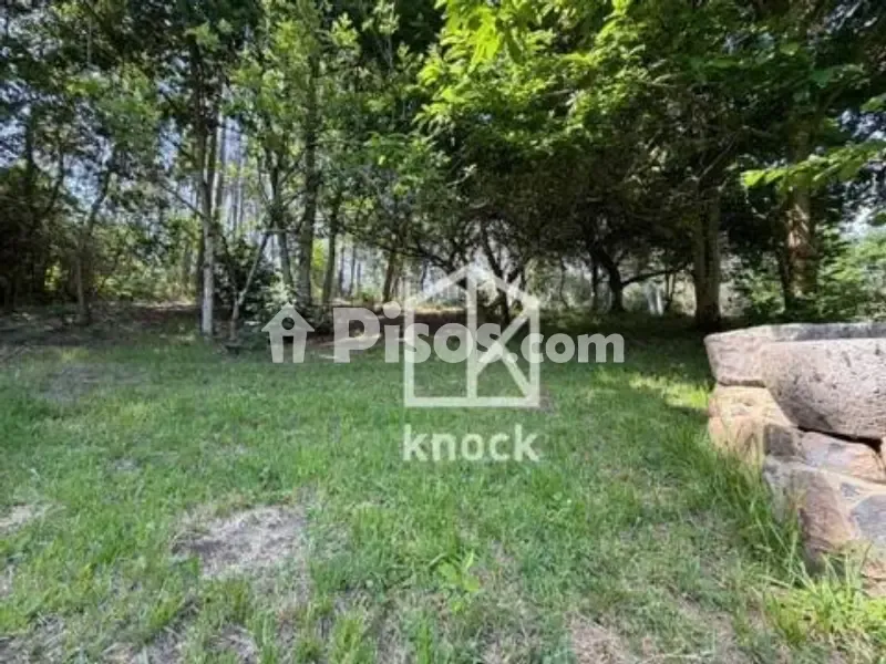 Aed - Rustic Finca with Mountain Views in Castrillón
