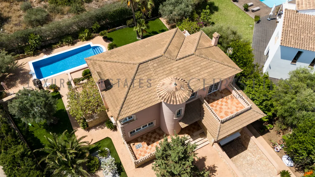 Vista aerea - Mediterranean Villa with Pool in Sa Torre, Mallorca